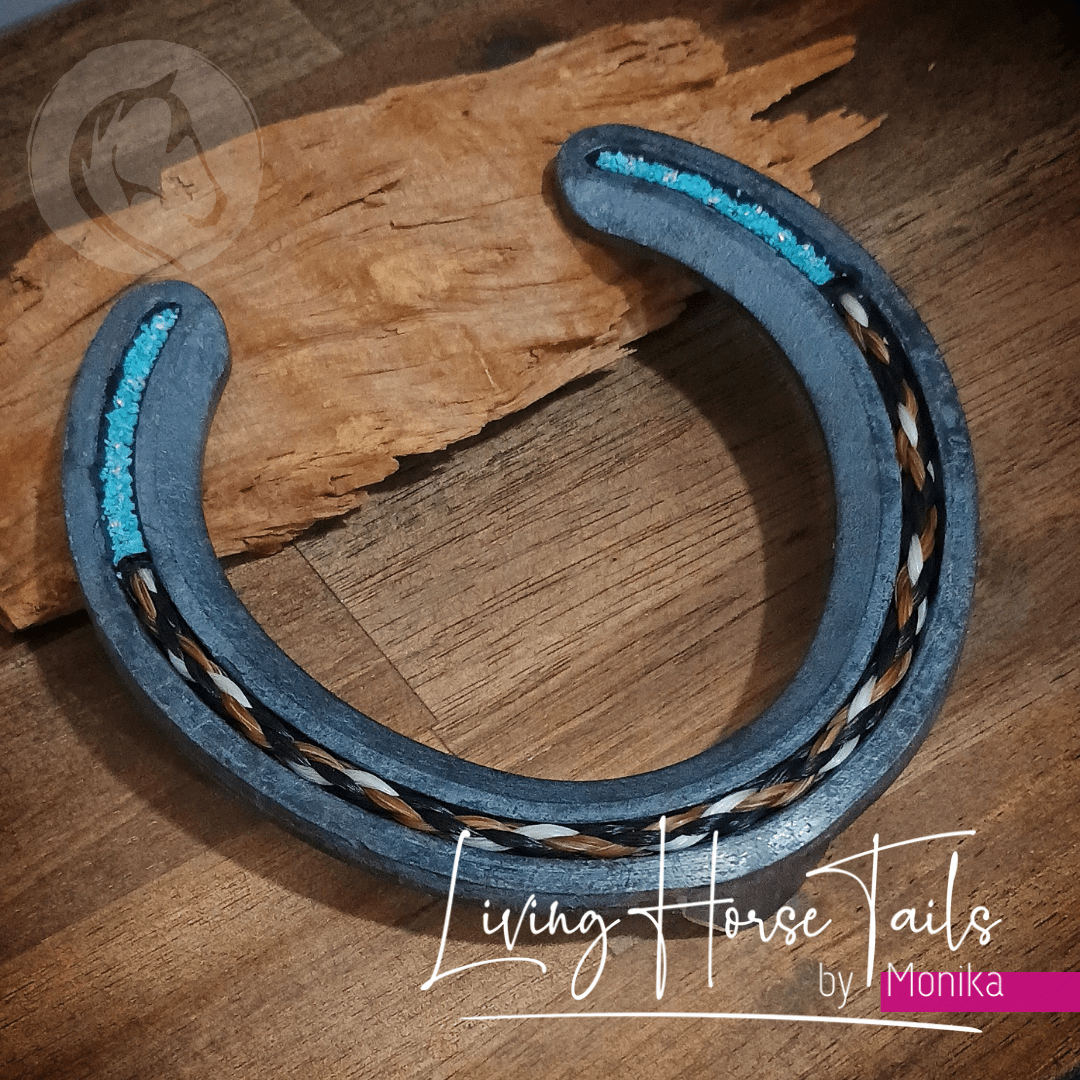 Living Horse Tails Horseshoe Memorial Keepsake with Horsehair Custom jewellery Monika Australia horsehair keepsake